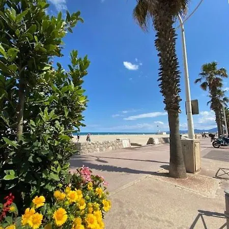 Superbe T5 Avec Piscine Privee Proche Et Commerces Climatisation Et Wifi Sainte-Marie-Plage