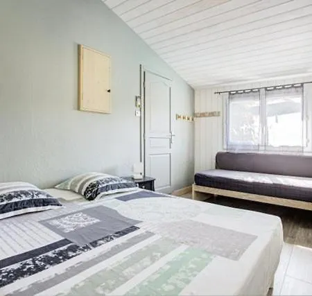 Superbe T5 Avec Piscine Privee Proche Et Commerces Climatisation Et Wifi Villa Sainte-Marie-Plage