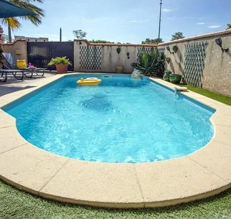 Superbe T5 Avec Piscine Privee Proche Et Commerces Climatisation Et Wifi Sainte-Marie-Plage